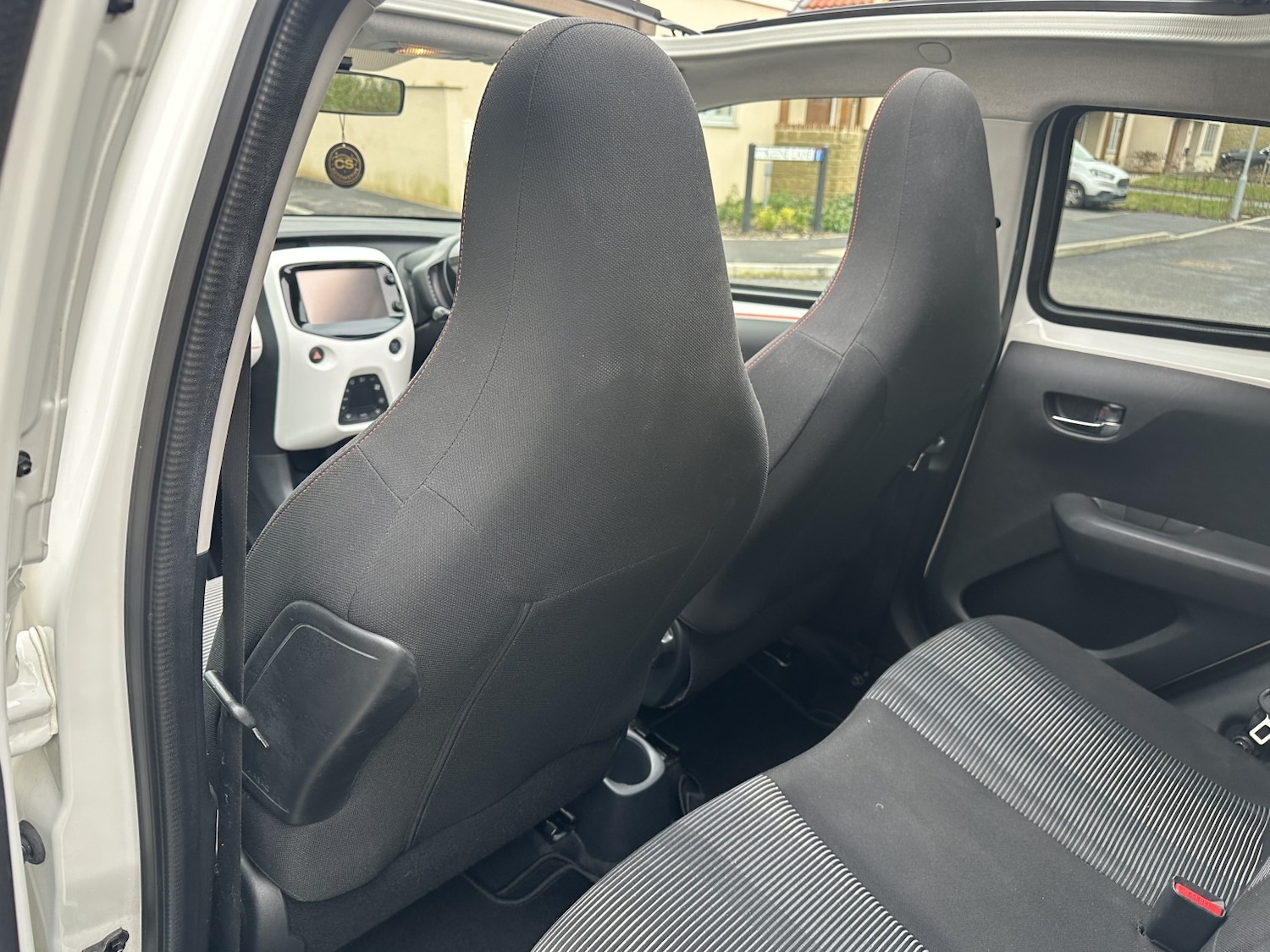 Used Peugeot 108 2015 for sale - 77981801: Photo 20