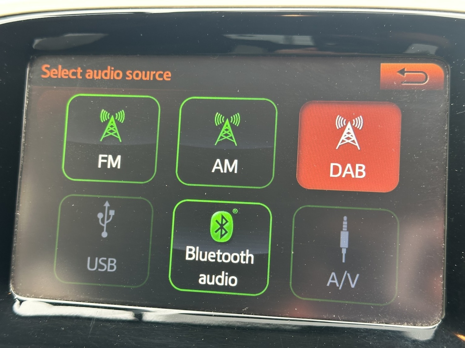 Used Peugeot 108 2015 for sale - 77981801: Photo 22