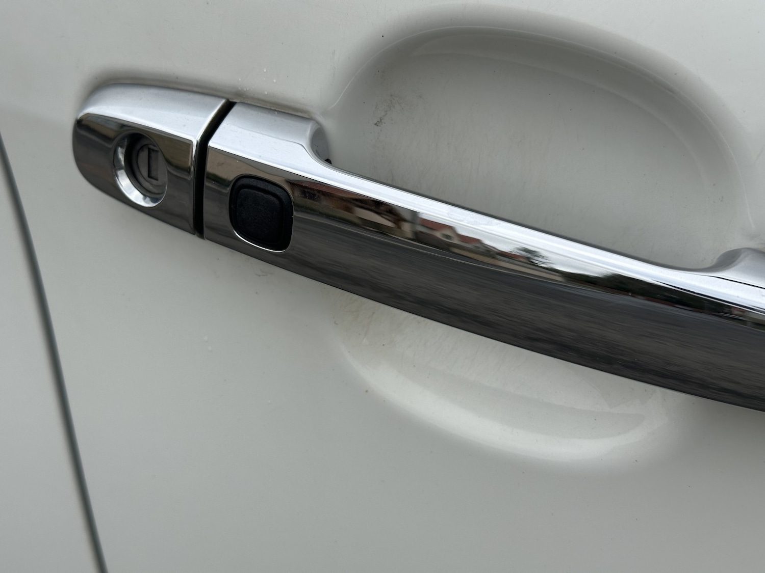 Used Peugeot 108 2015 for sale - 77981801: Photo 41