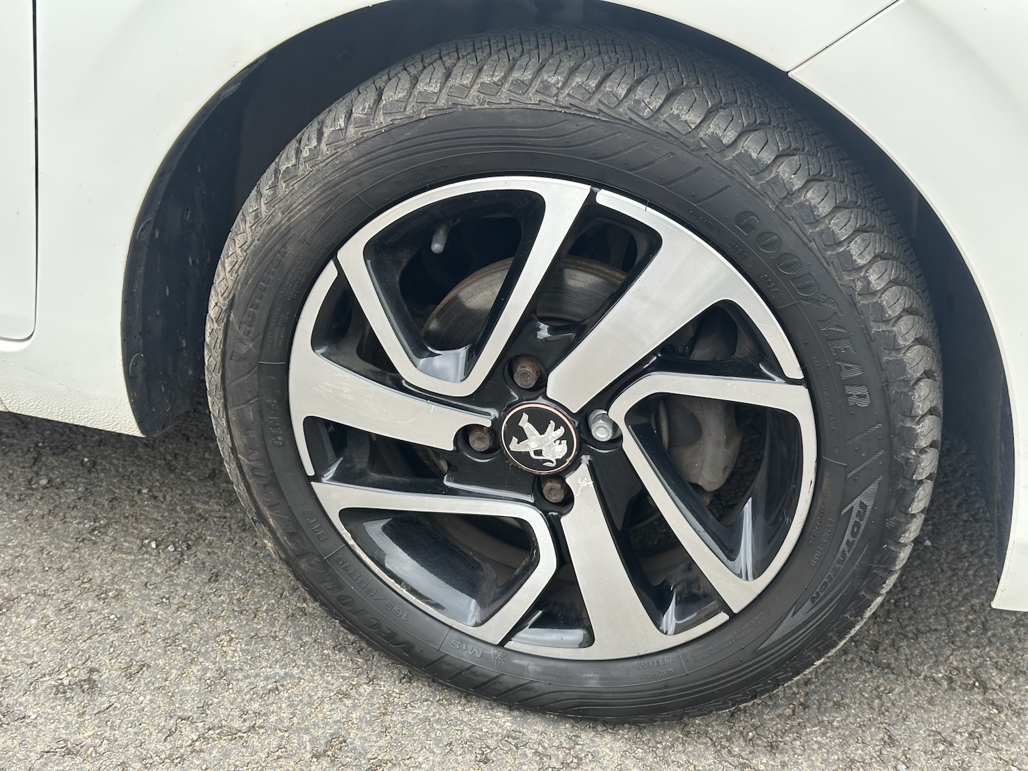 Used Peugeot 108 2015 for sale - 77981801: Photo 48