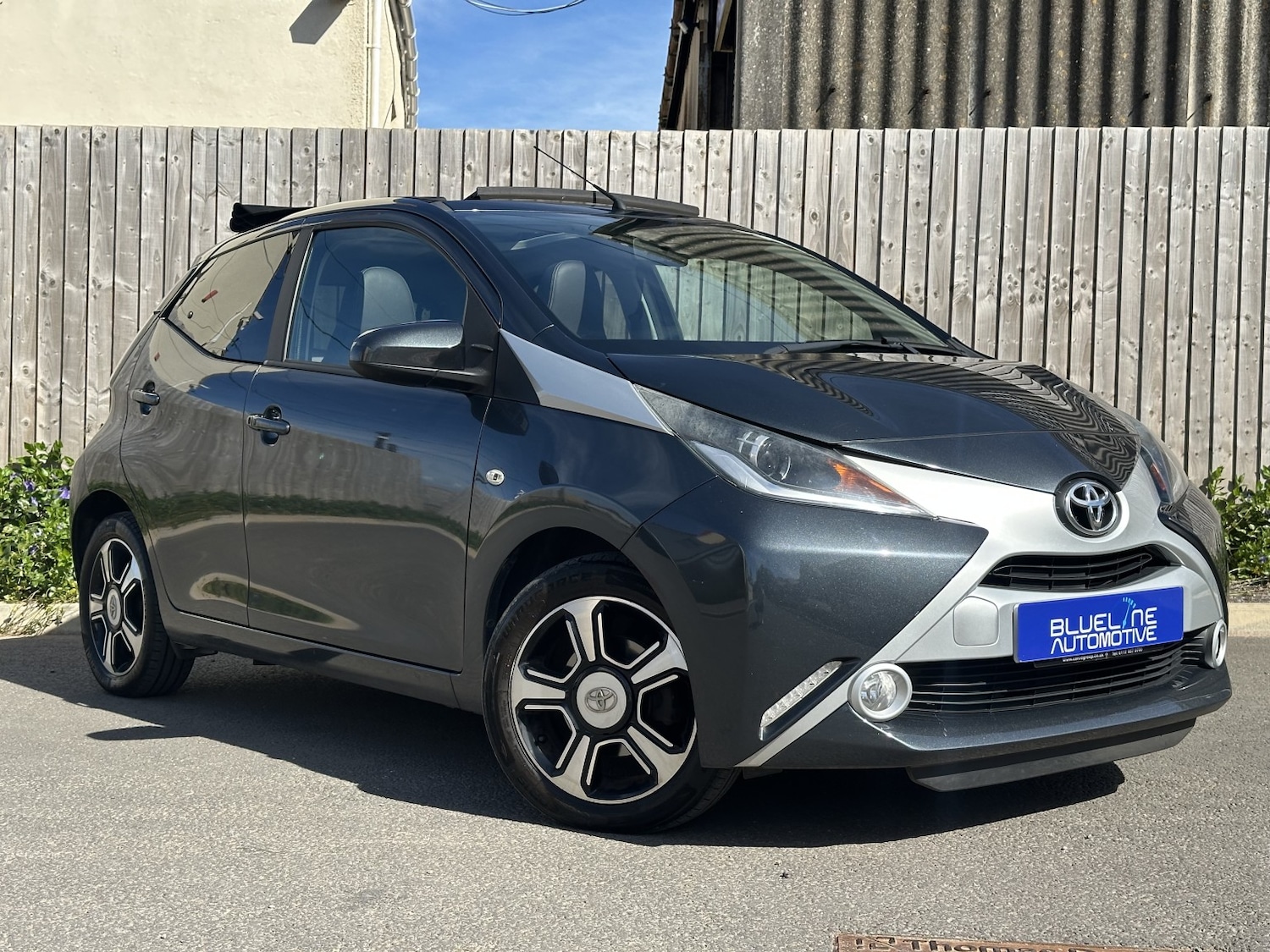 Used Toyota AYGO 2016 for sale - 78141058: Photo 1