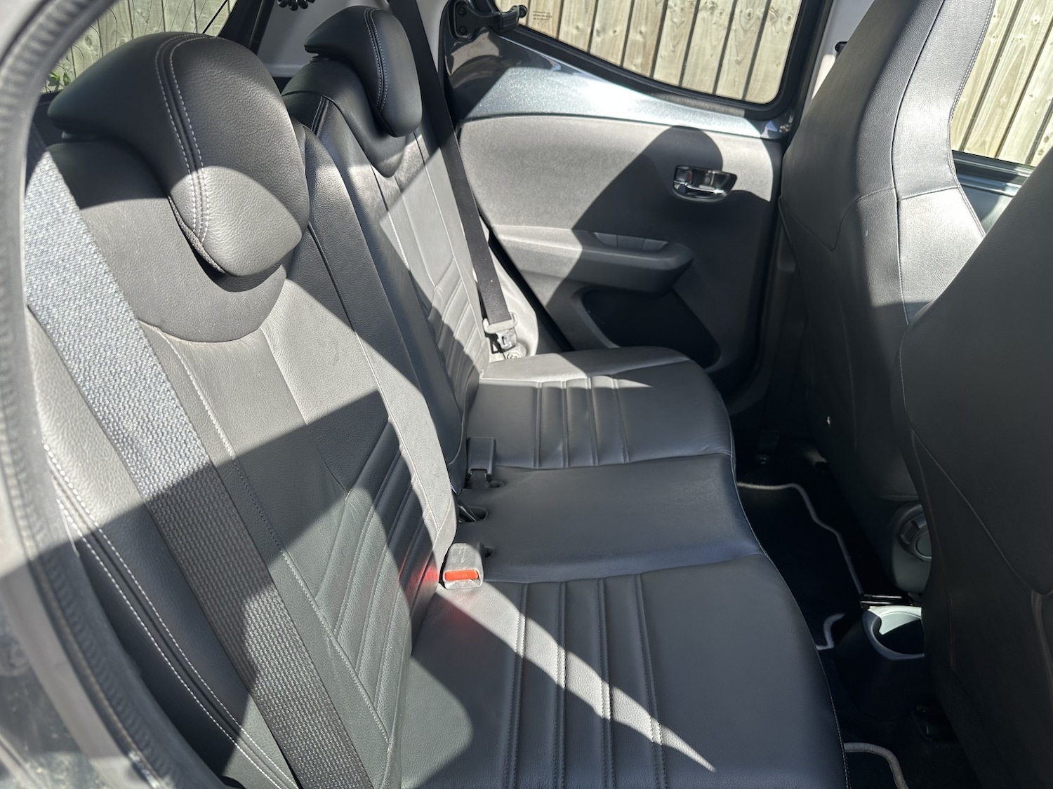 Used Toyota AYGO 2016 for sale - 78141058: Photo 31