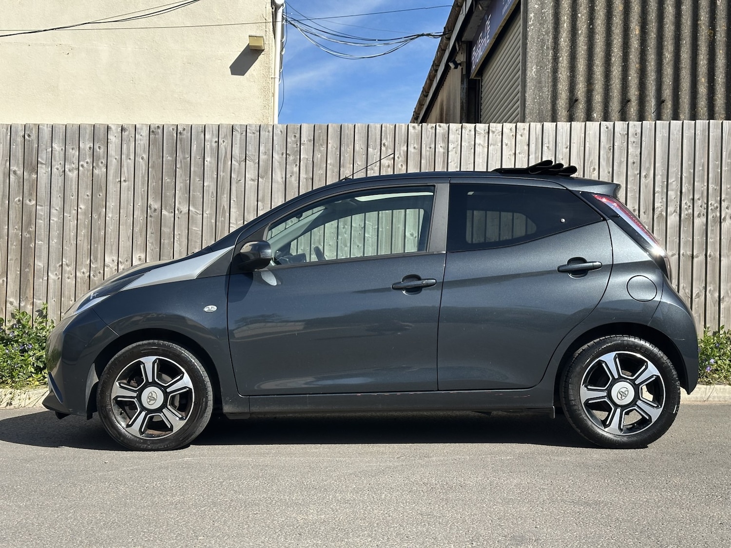 Used Toyota AYGO 2016 for sale - 78141058: Photo 7