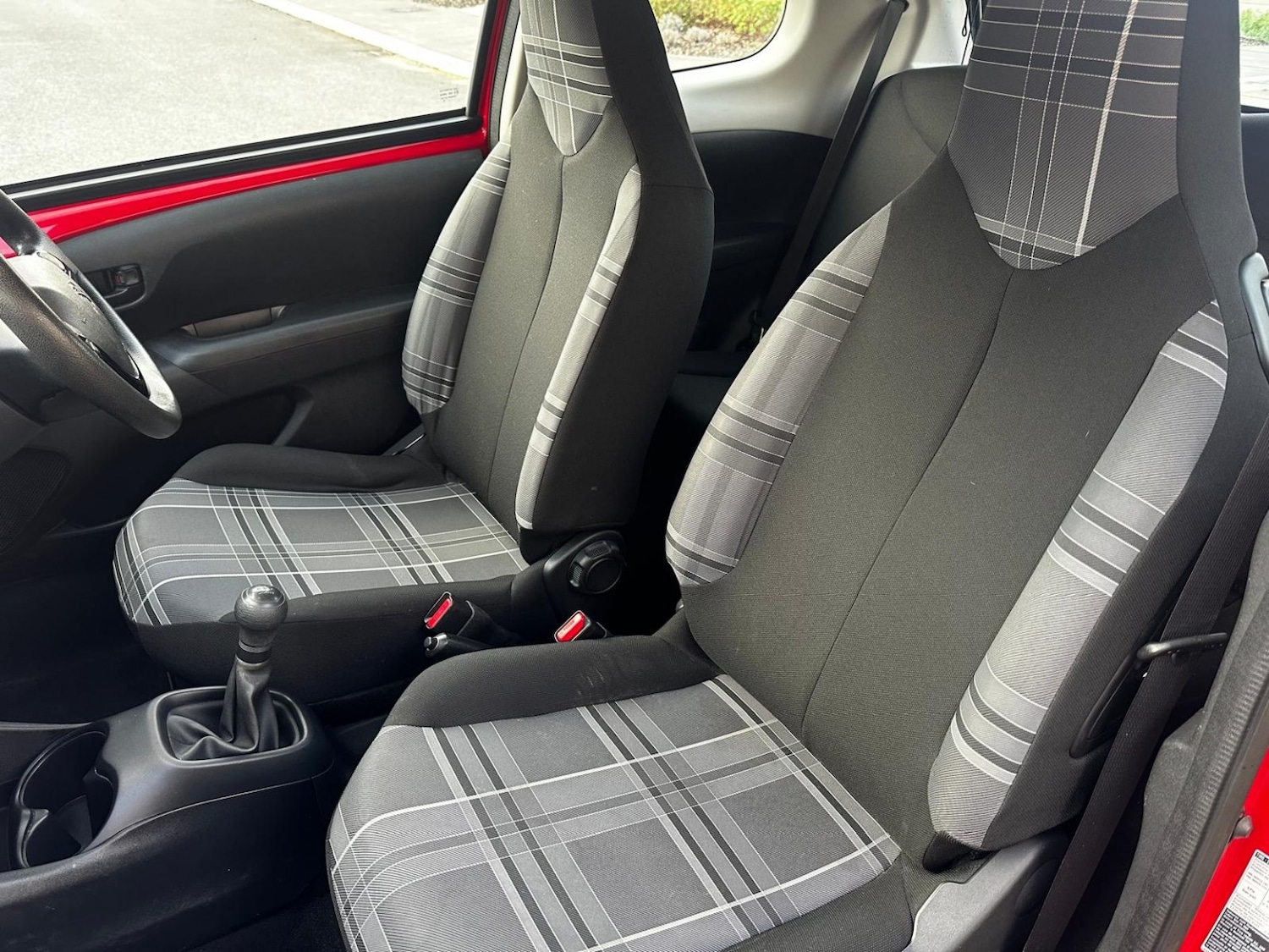 Used Peugeot 108 2016 for sale - 77093956: Photo 12