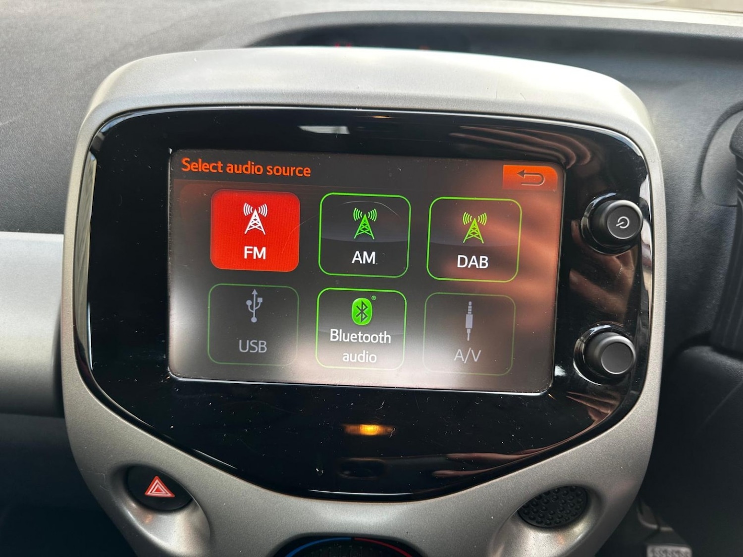 Used Peugeot 108 2016 for sale - 77093956: Photo 23