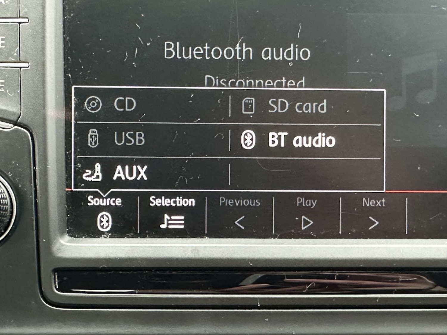 Used Volkswagen Polo 2015 for sale - 77945706: Photo 2