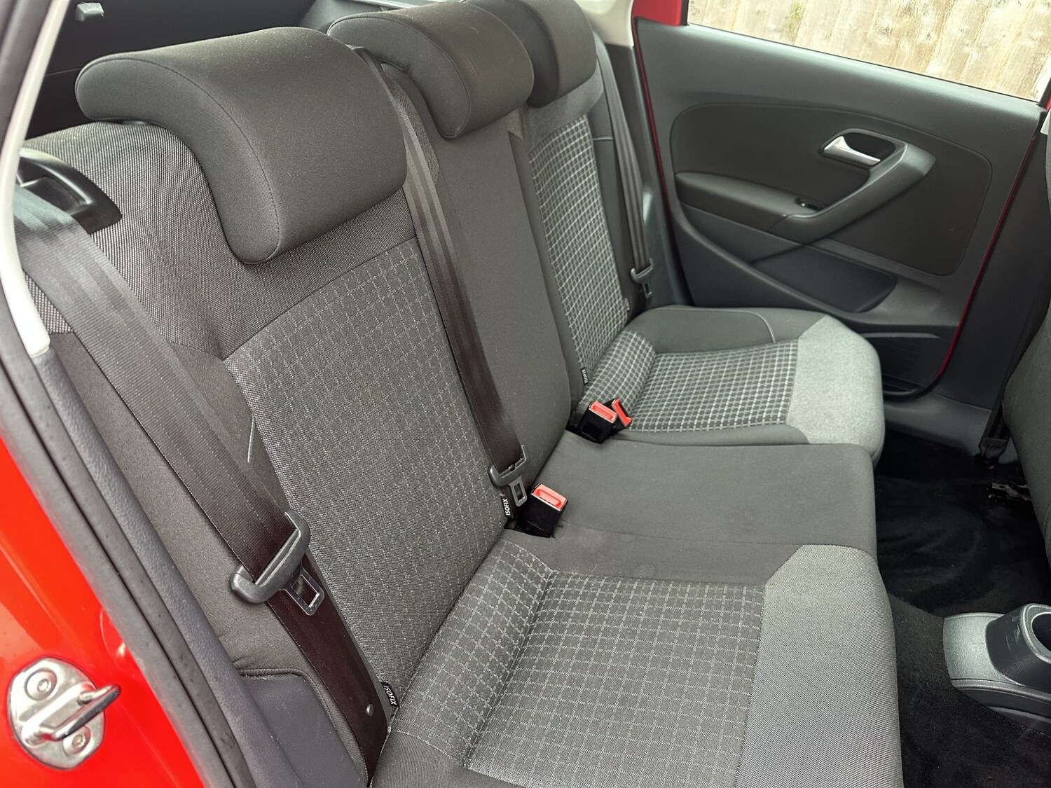 Used Volkswagen Polo 2015 for sale - 77945706: Photo 22