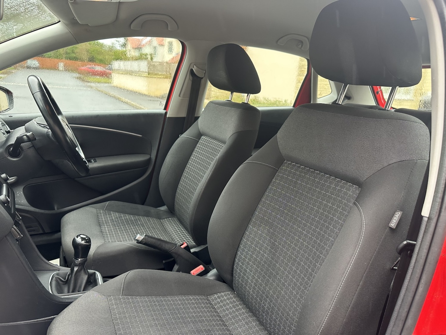 Used Volkswagen Polo 2015 for sale - 77945706: Photo 3