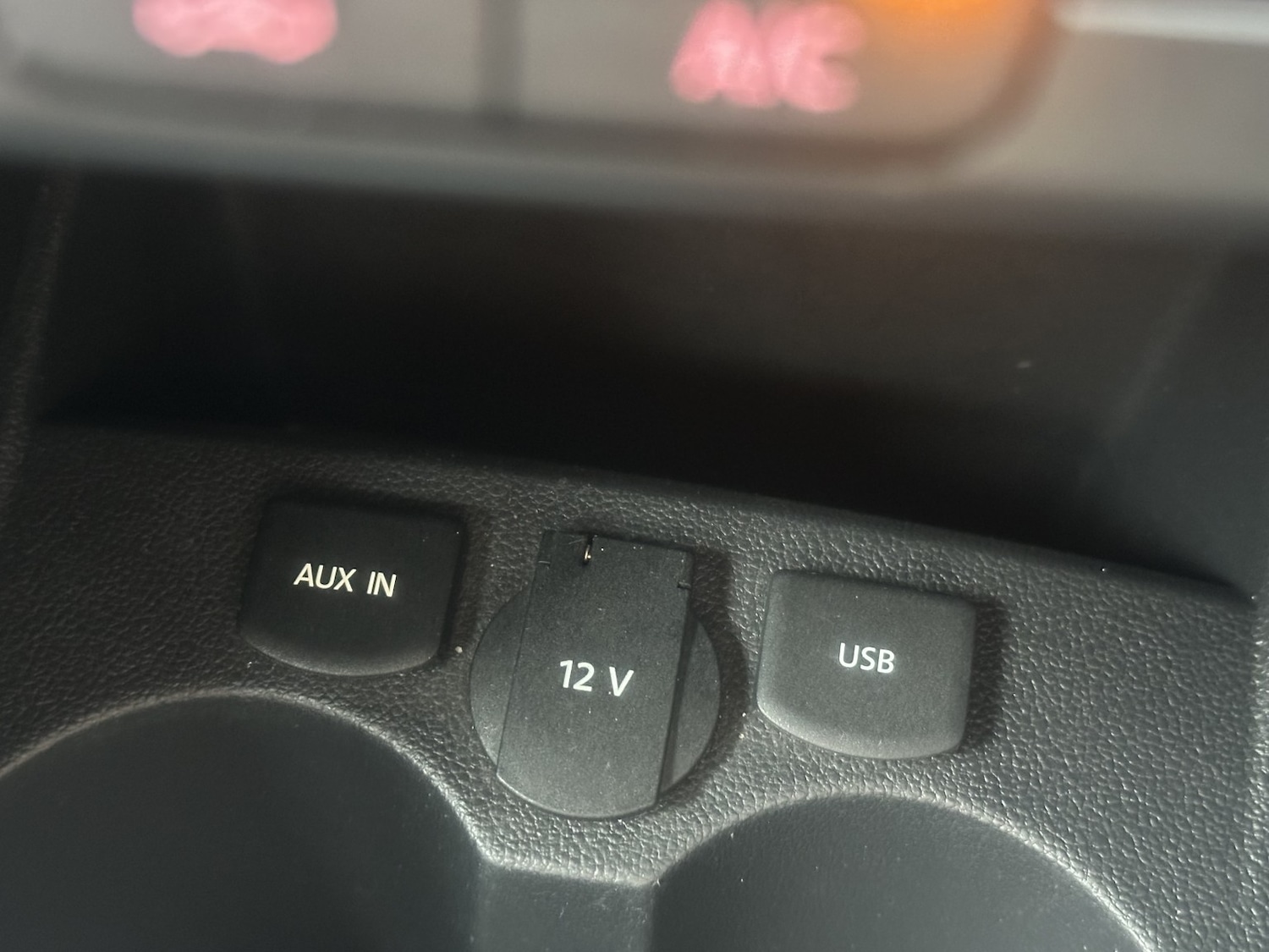 Used Volkswagen Polo 2015 for sale - 77945706: Photo 34