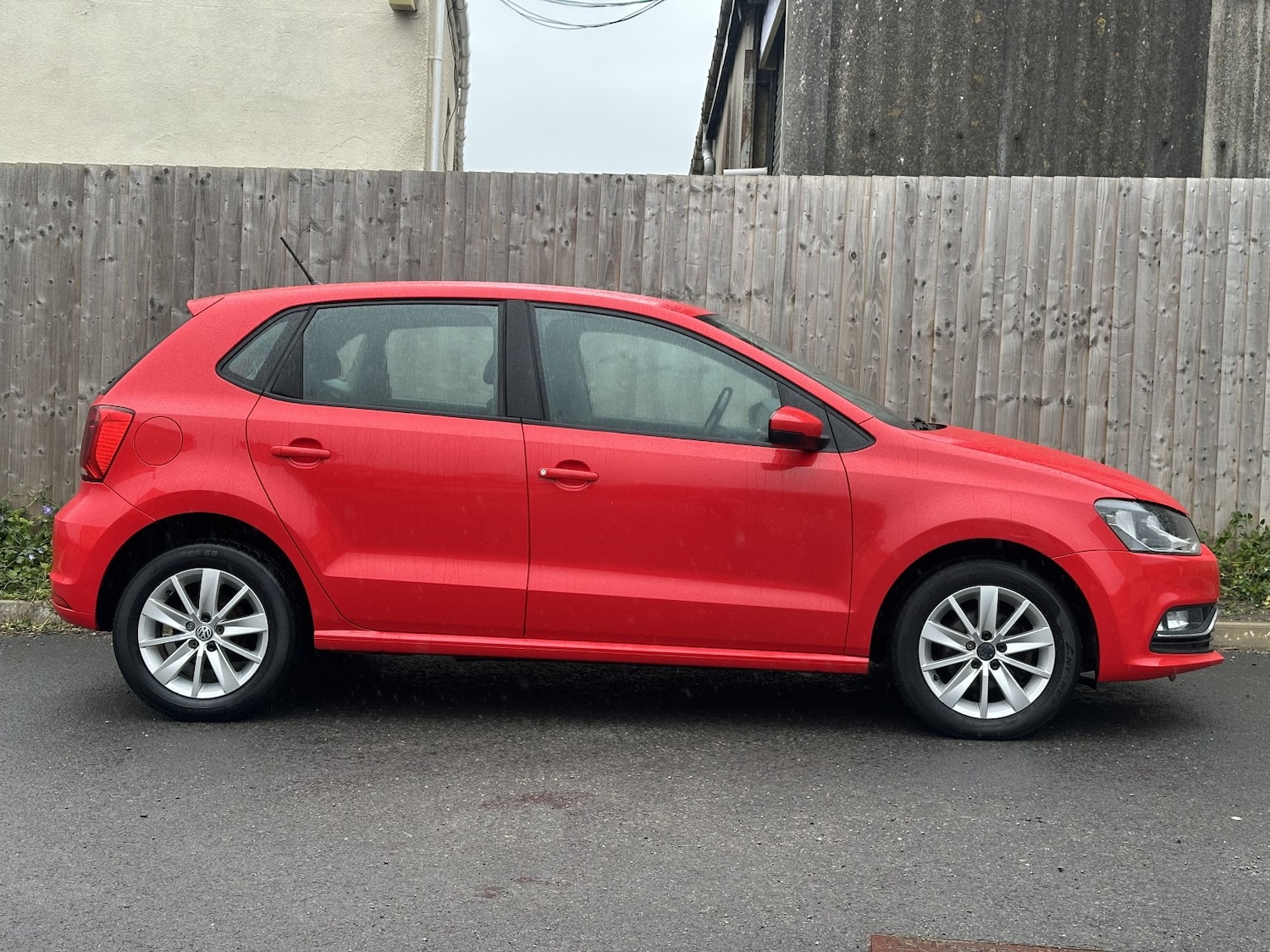 Used Volkswagen Polo 2015 for sale - 77945706: Photo 7