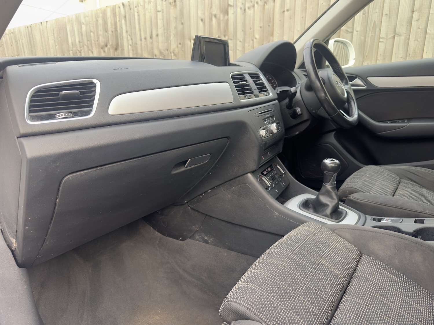 Used Audi Q3 2017 for sale - 77093948: Photo 12