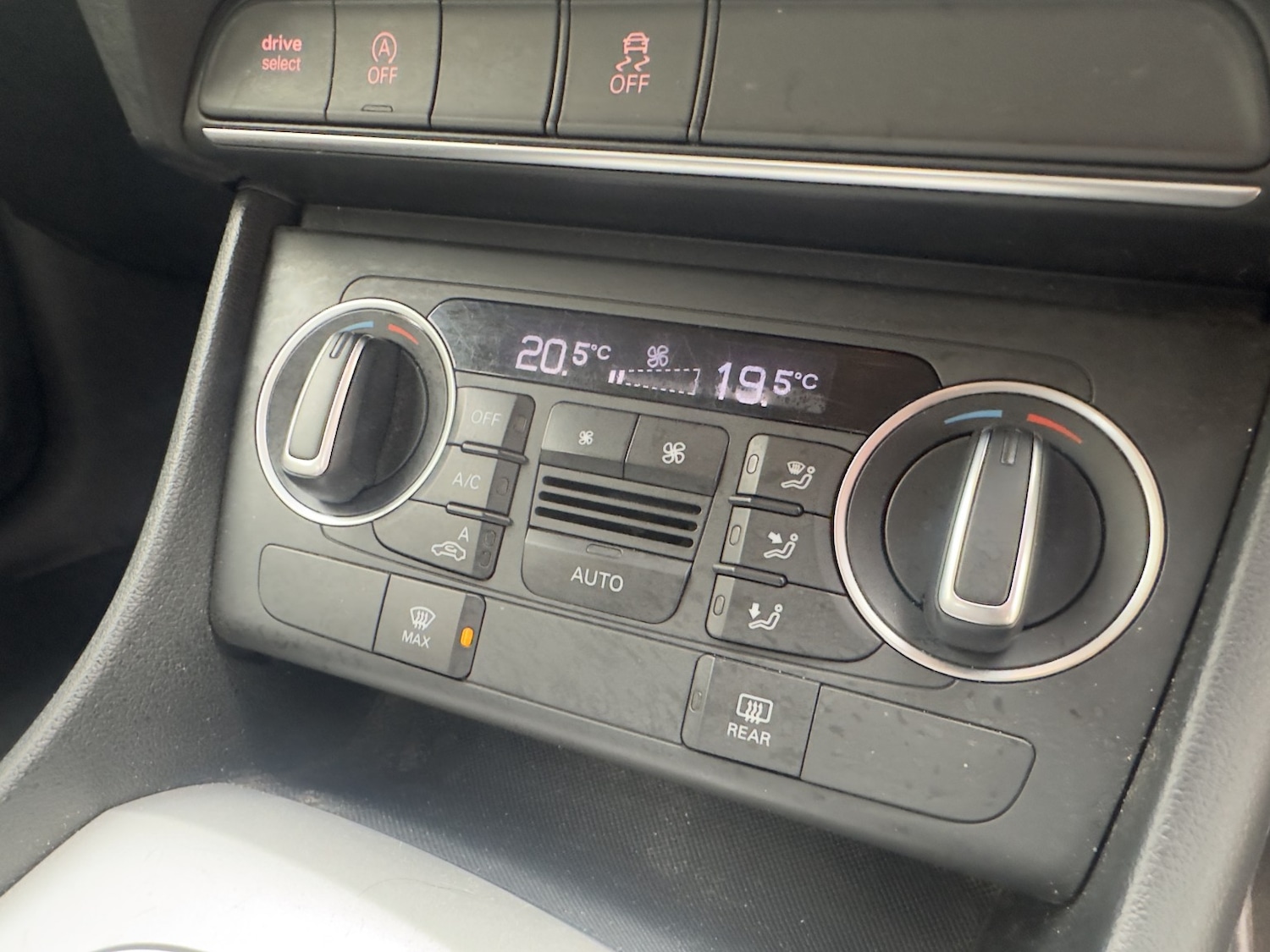 Used Audi Q3 2017 for sale - 77093948: Photo 15