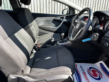 Used Vauxhall Astra GTC 2014 for sale - 77813163: Photo