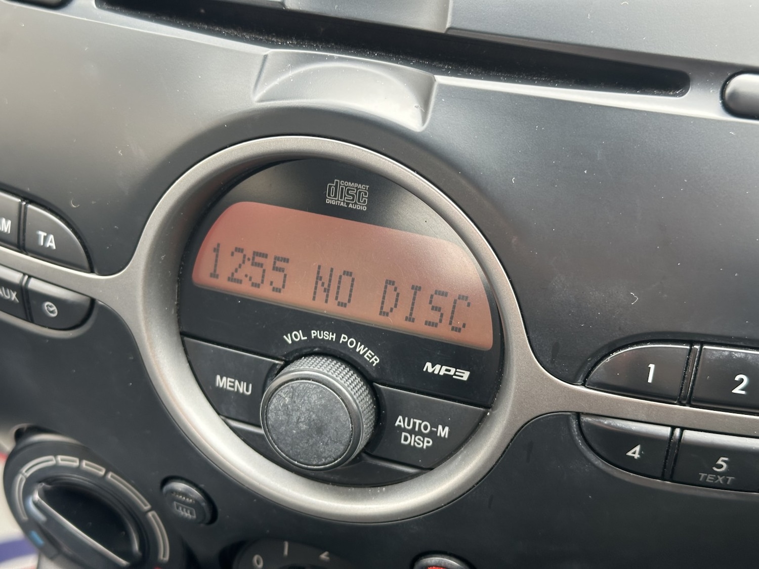 Used Mazda Mazda2 2010 for sale - 77915728: Photo 16