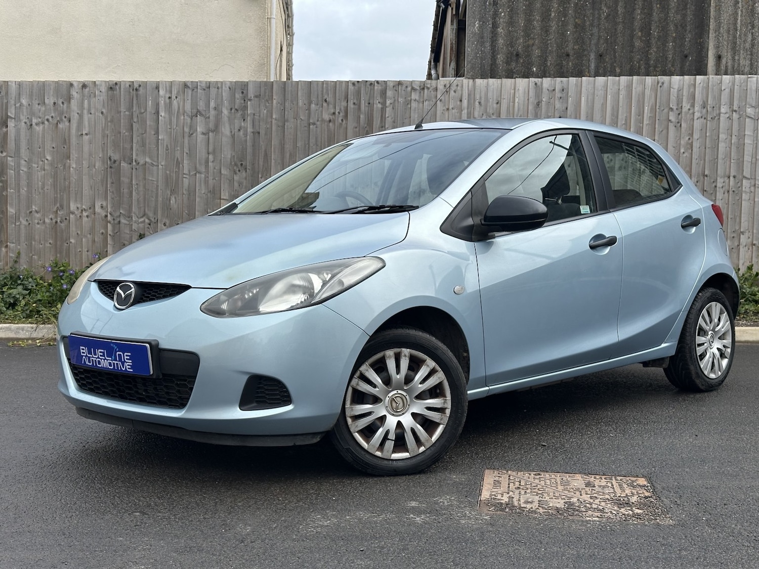 Used Mazda Mazda2 2010 for sale - 77915728: Photo 5