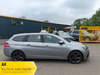 Used Peugeot 308 2018 for sale - 78659223: Photo