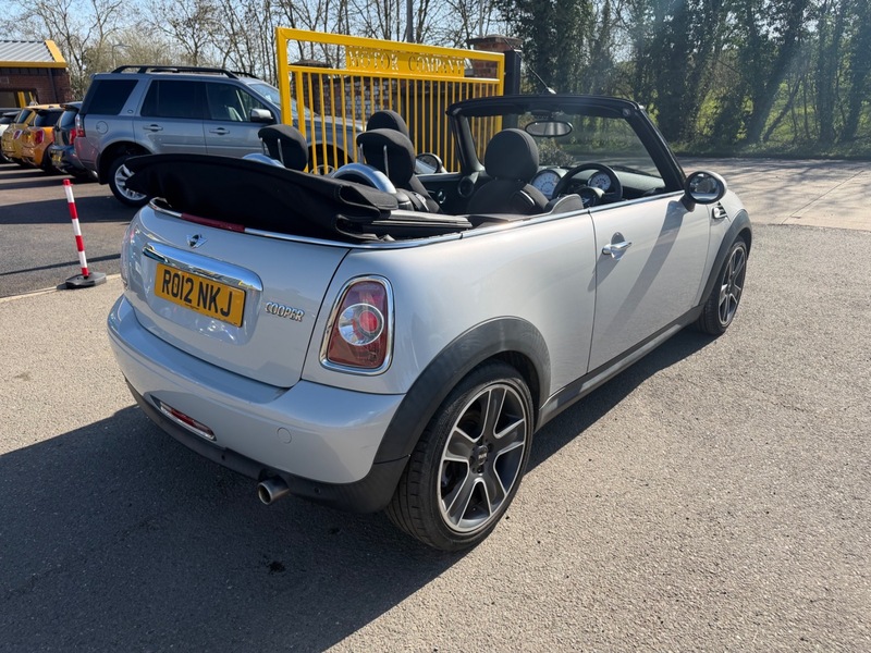 Used MINI Convertible 2012 for sale - 77976866: Photo 16