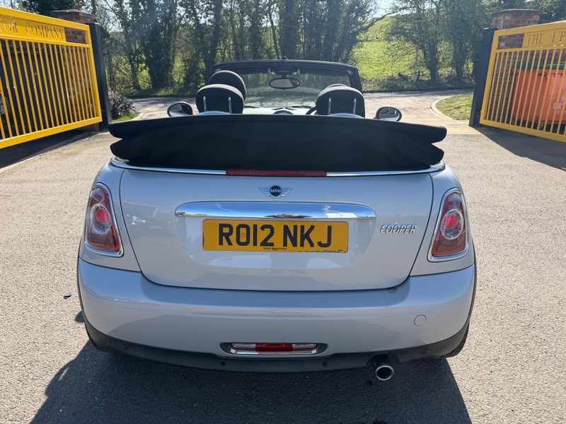 Used MINI Convertible 2012 for sale - 77976866: Photo 19