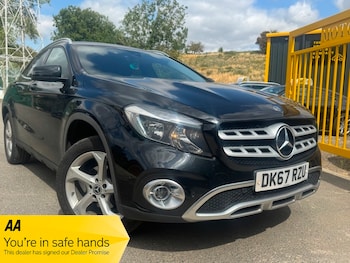 Mercedes-Benz - GLA