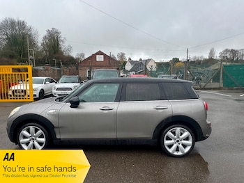 Used MINI Clubman 2017 for sale - 76655599: Photo