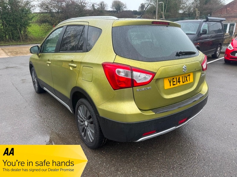 Used Suzuki SX4 2014 for sale - 76605343: Photo 9