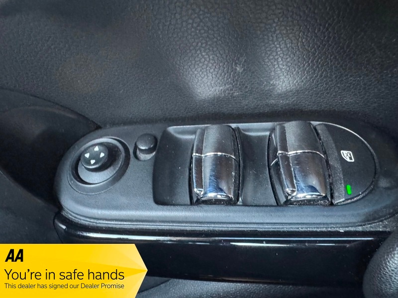 Used MINI One 2015 for sale - 75857003: Photo 13