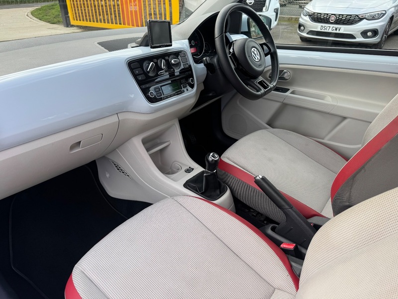 Used Volkswagen up! 2012 for sale - 76173526: Photo 14