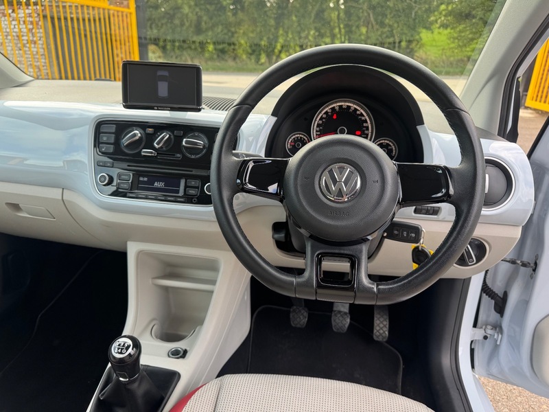 Used Volkswagen up! 2012 for sale - 76173526: Photo 23
