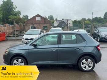 Used Skoda Fabia 2015 for sale - 74871200: Photo