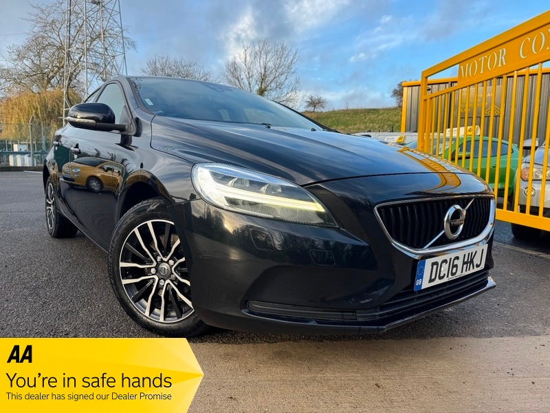 Used Volvo V40 2016 for sale - 76821366: Photo 1