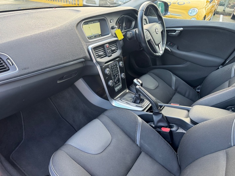 Used Volvo V40 2016 for sale - 76821366: Photo 13