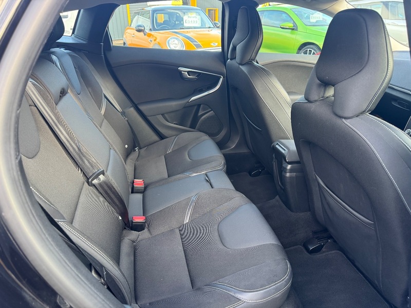 Used Volvo V40 2016 for sale - 76821366: Photo 14