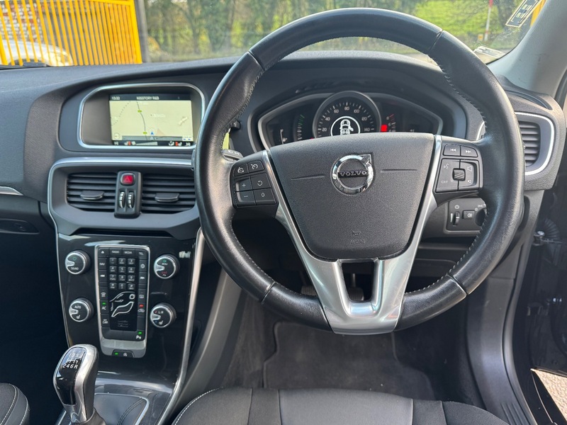 Used Volvo V40 2016 for sale - 76821366: Photo 15