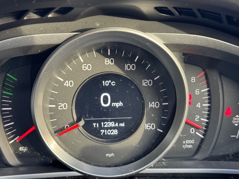 Used Volvo V40 2016 for sale - 76821366: Photo 24