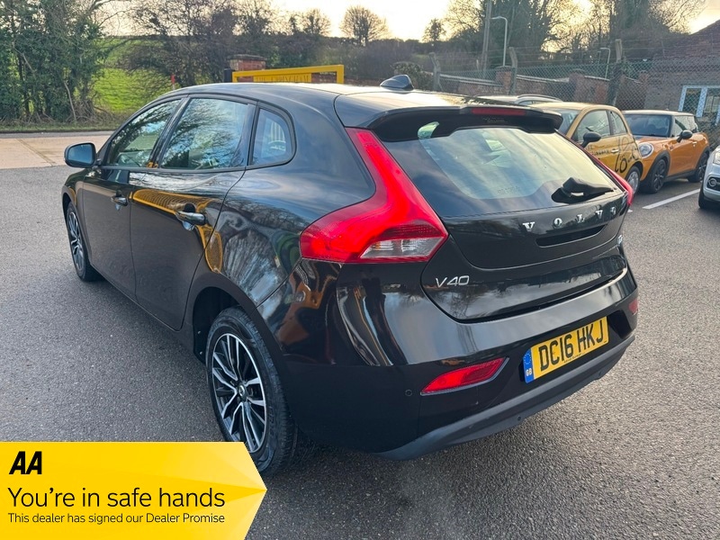 Used Volvo V40 2016 for sale - 76821366: Photo 6