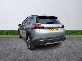 Used Peugeot 2008 2019 for sale - 78782591: Photo