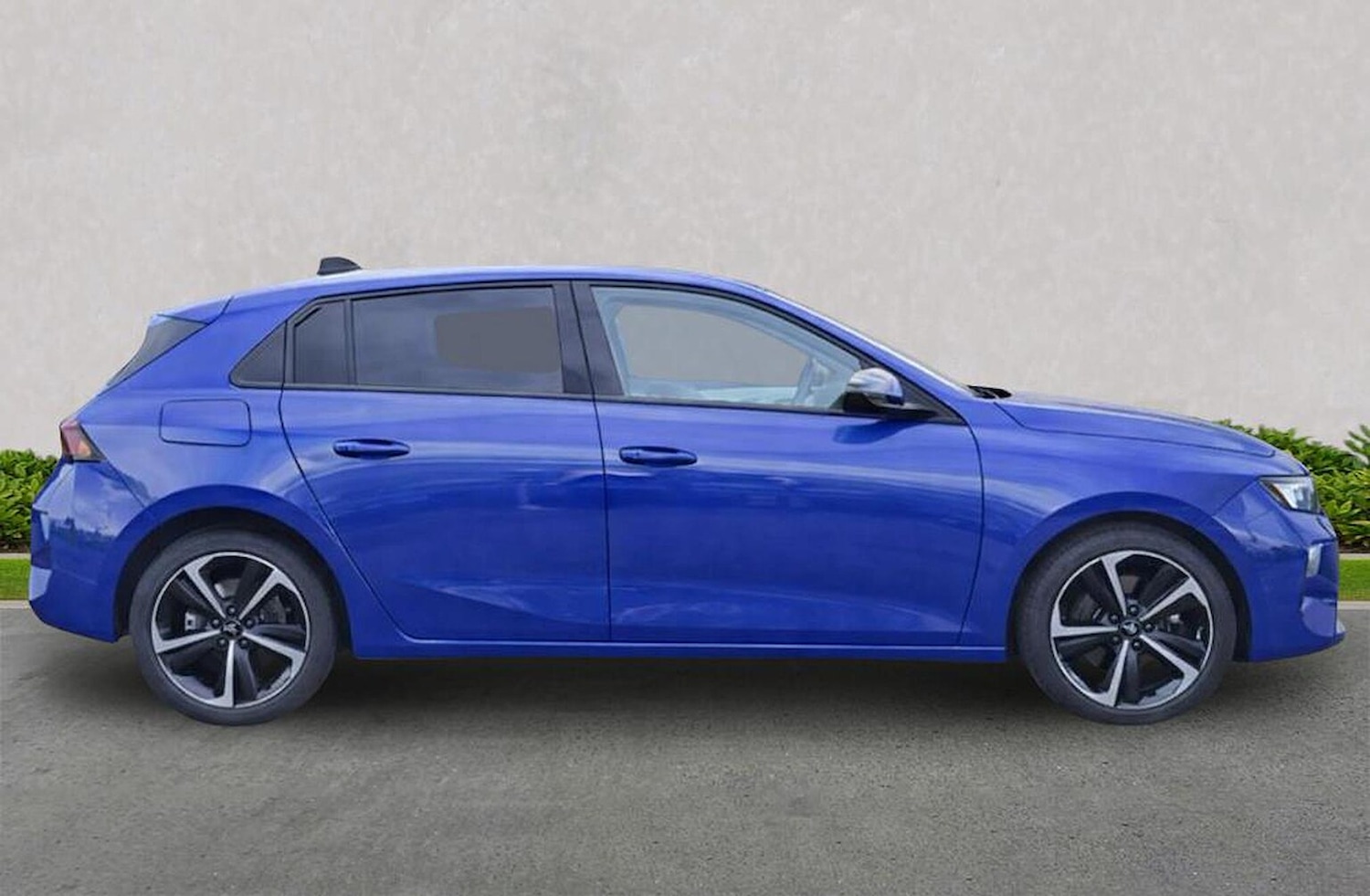 Used Vauxhall Astra 2025 for sale - 77616792: Photo 3