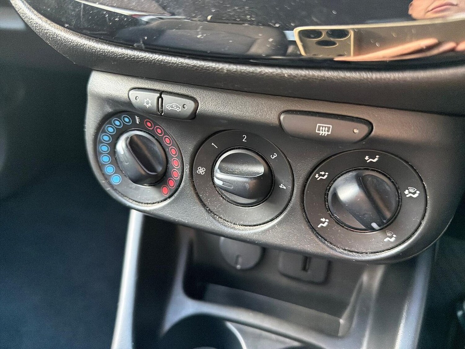 Used Vauxhall Corsa 2018 for sale - 78195620: Photo 14