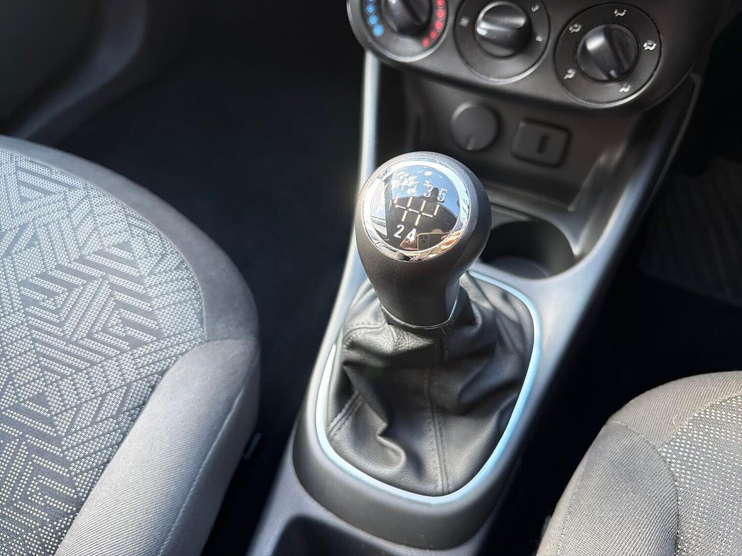 Used Vauxhall Corsa 2018 for sale - 78195620: Photo 15