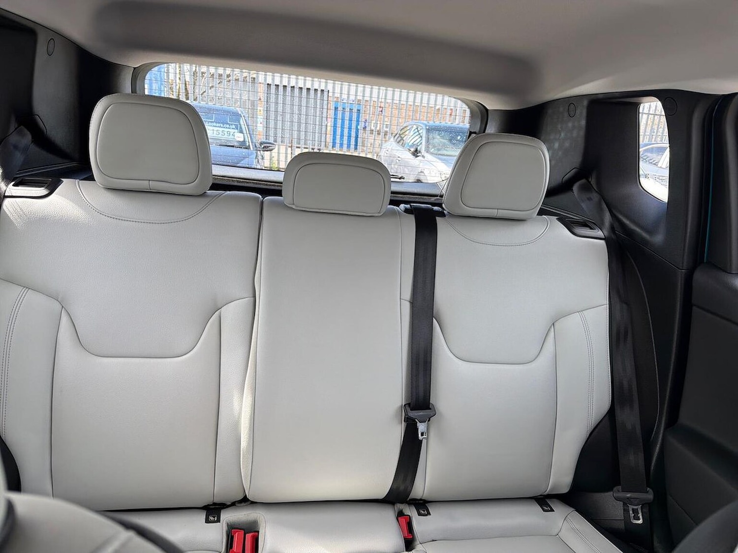 Used Jeep Renegade 2020 for sale - 78218646: Photo 41