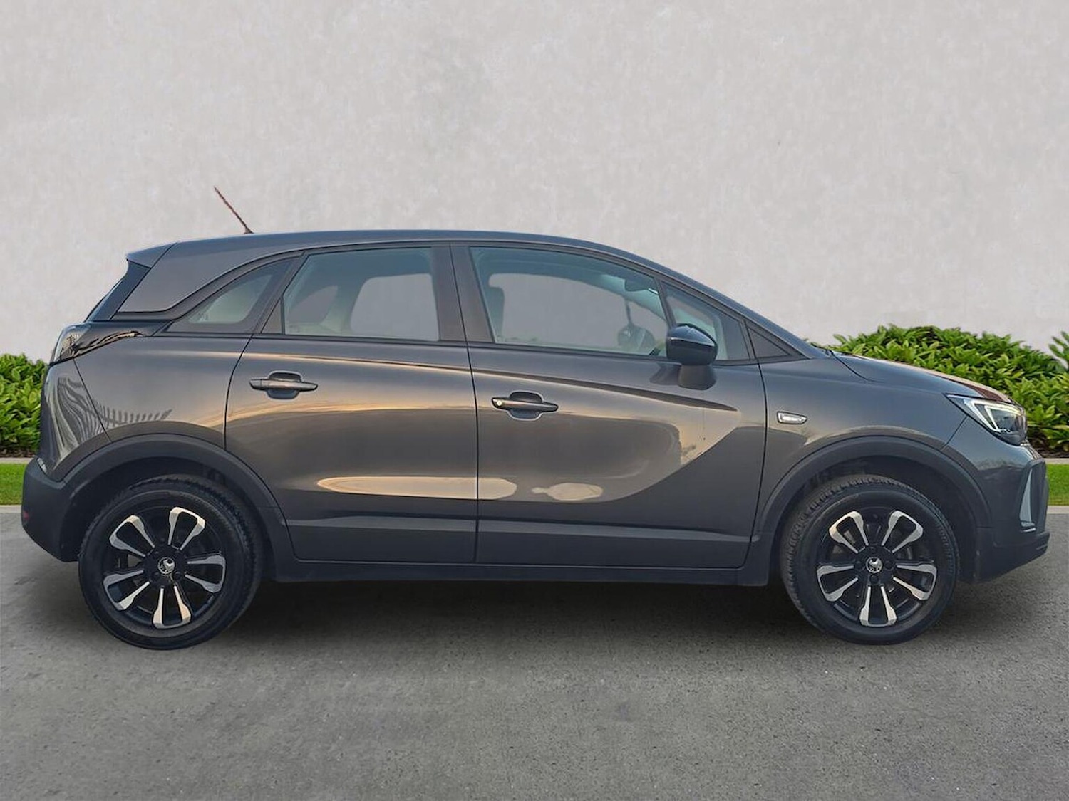 Used Vauxhall Crossland 2023 for sale - 76605583: Photo 3