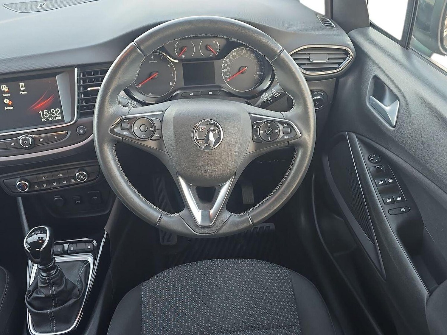 Used Vauxhall Crossland 2023 for sale - 76605583: Photo 9