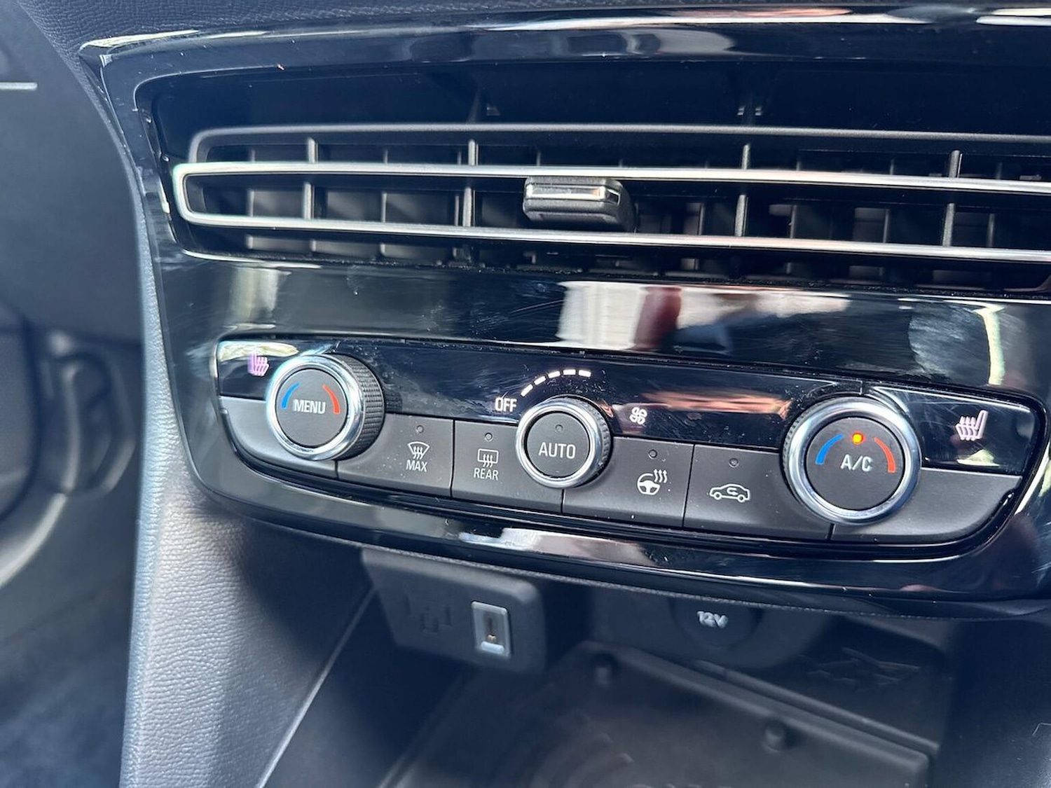 Used Vauxhall Mokka 2025 for sale - 76357979: Photo 11