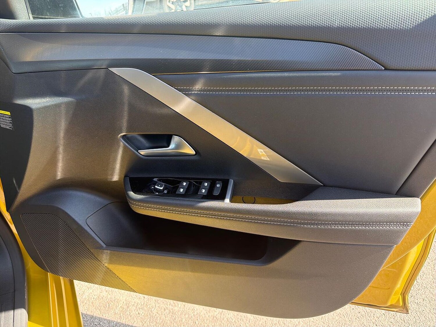 Used Vauxhall Astra 2023 for sale - 78218643: Photo 39