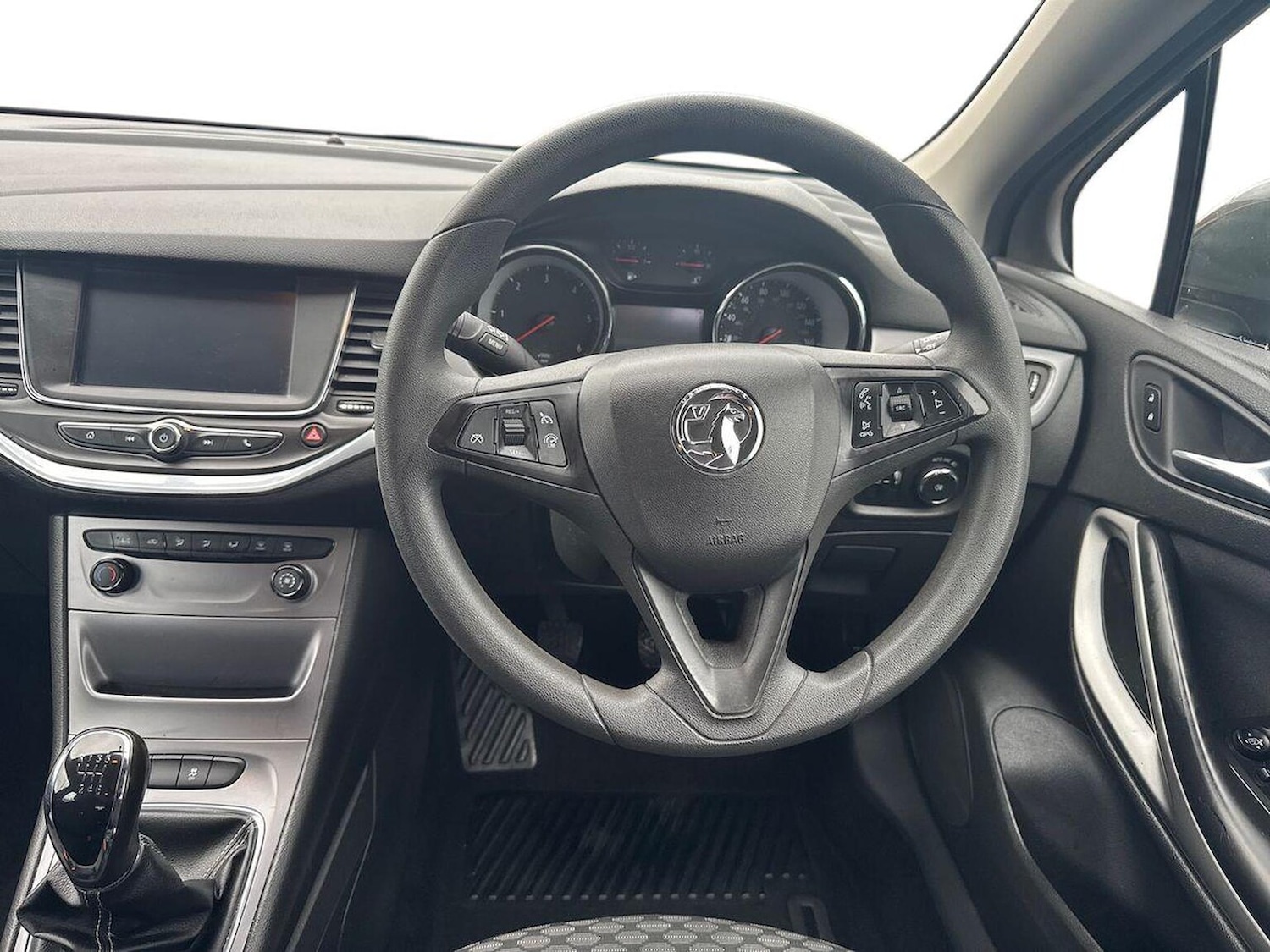 Used Vauxhall Astra 2017 for sale - 76879670: Photo 9