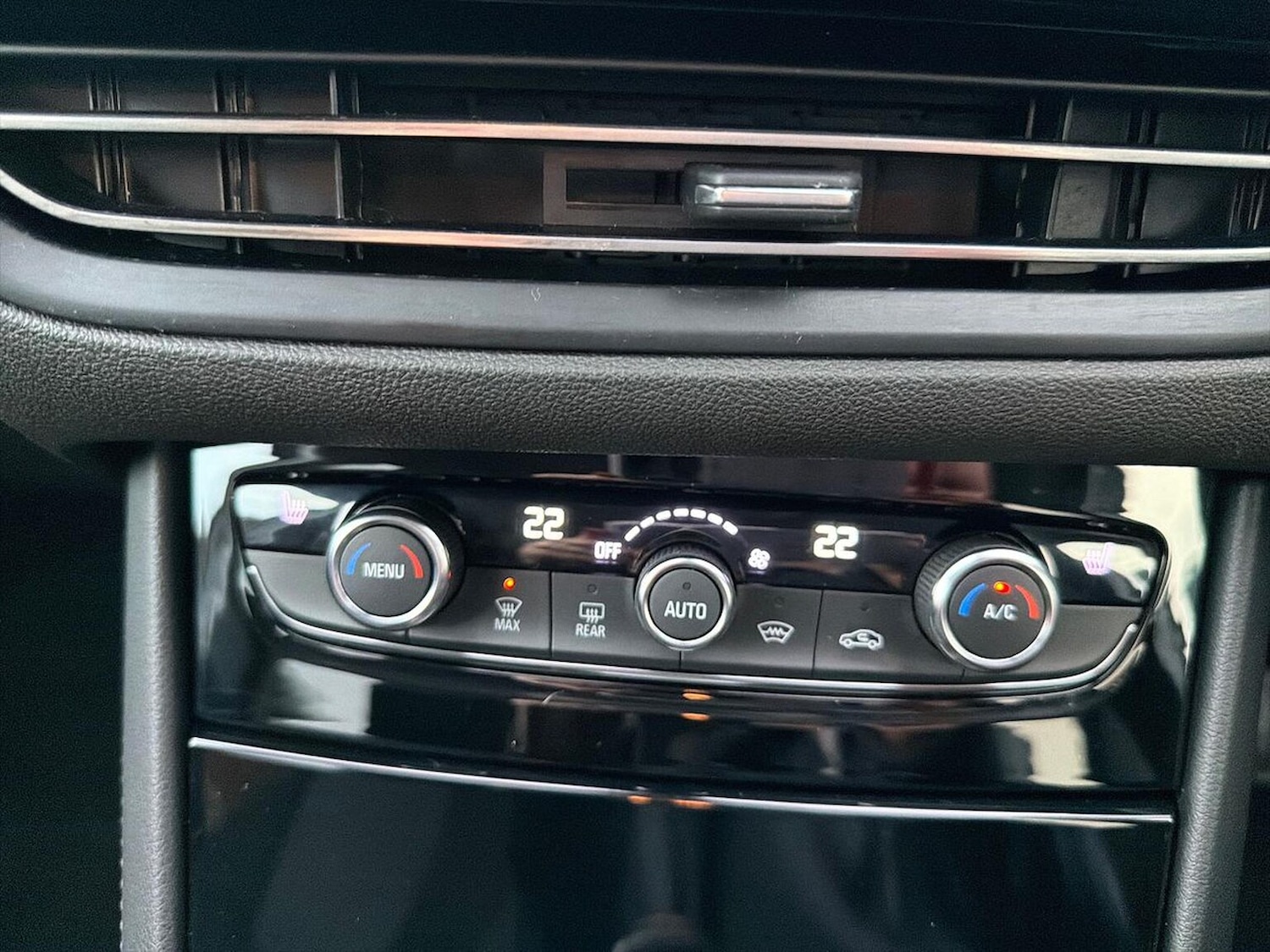 Used Vauxhall Grandland 2024 for sale - 76510758: Photo 12