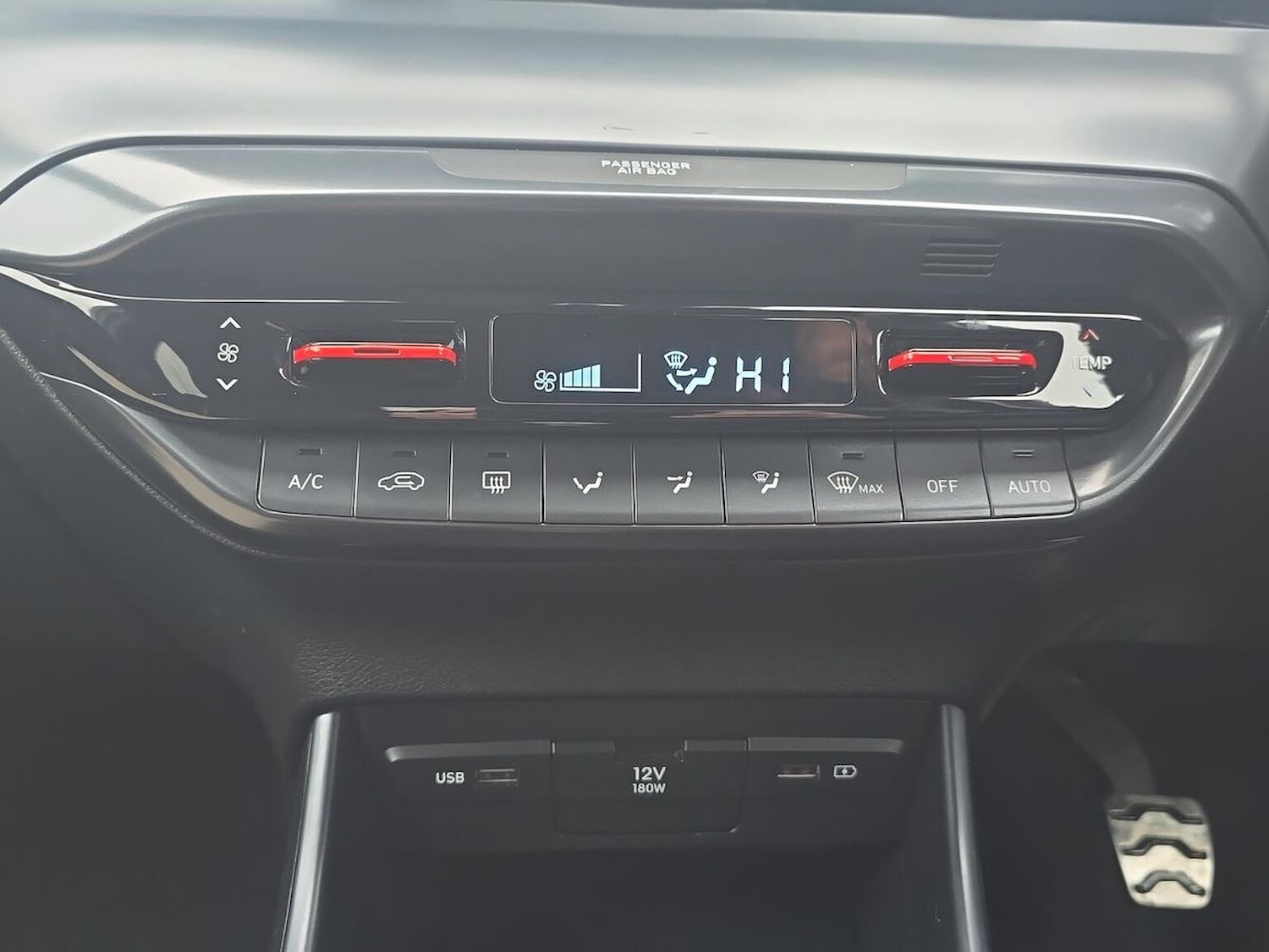 Used Hyundai i20 2022 for sale - 76809372: Photo 12