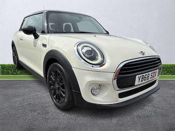Used MINI Hatch 2018 for sale - 79423957: Photo