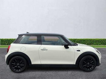 Used MINI Hatch 2018 for sale - 79423957: Photo