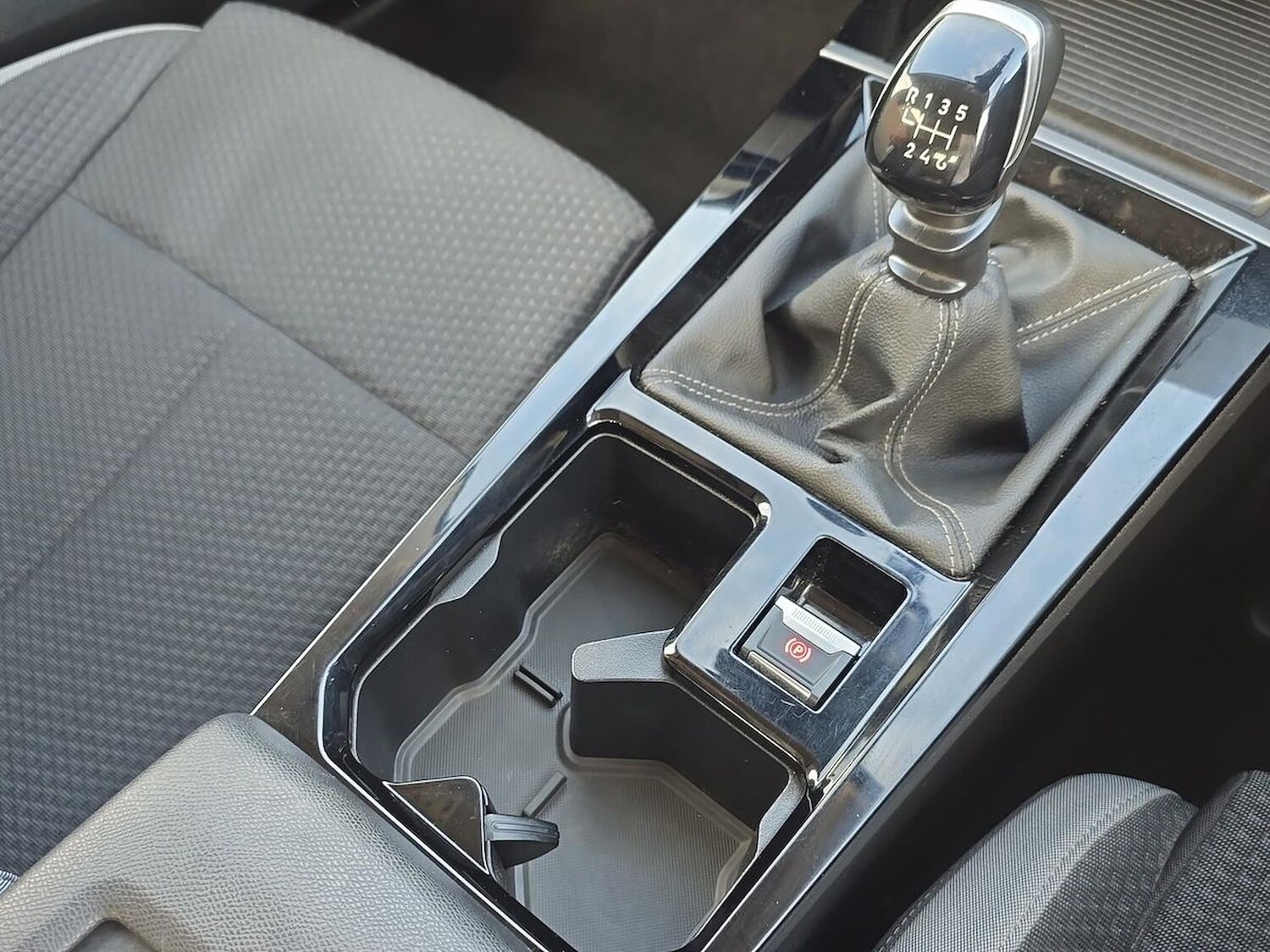 Used Vauxhall Astra 2023 for sale - 78195789: Photo 34